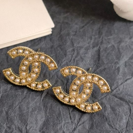 Ch**el earrings